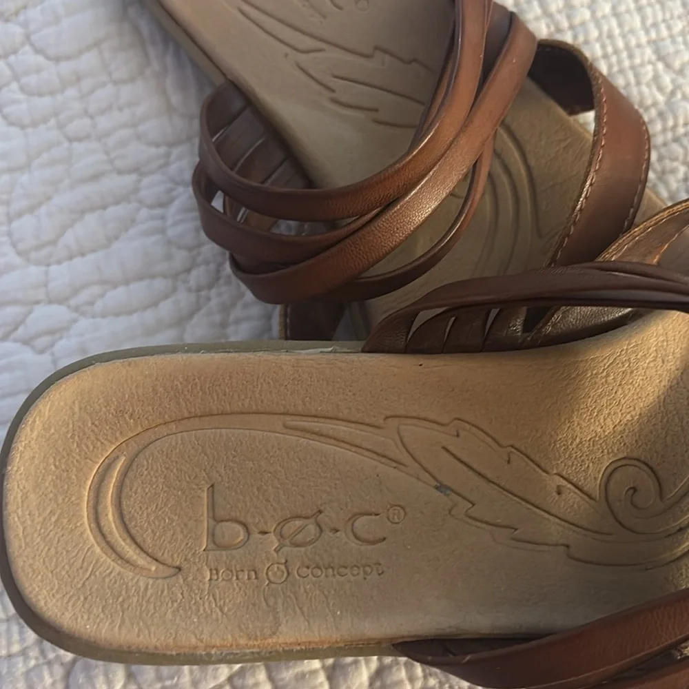 BOC lt brown sandal - Picture 2 of 3